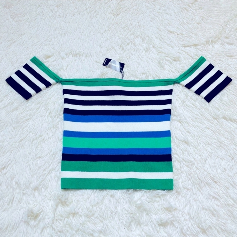 Express sweater / shirt